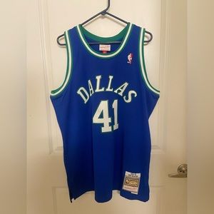 Dirk Nowitzki hardwood classic jersey!
